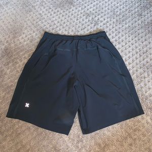 Lululemon Pace Breaker 9” Shorts